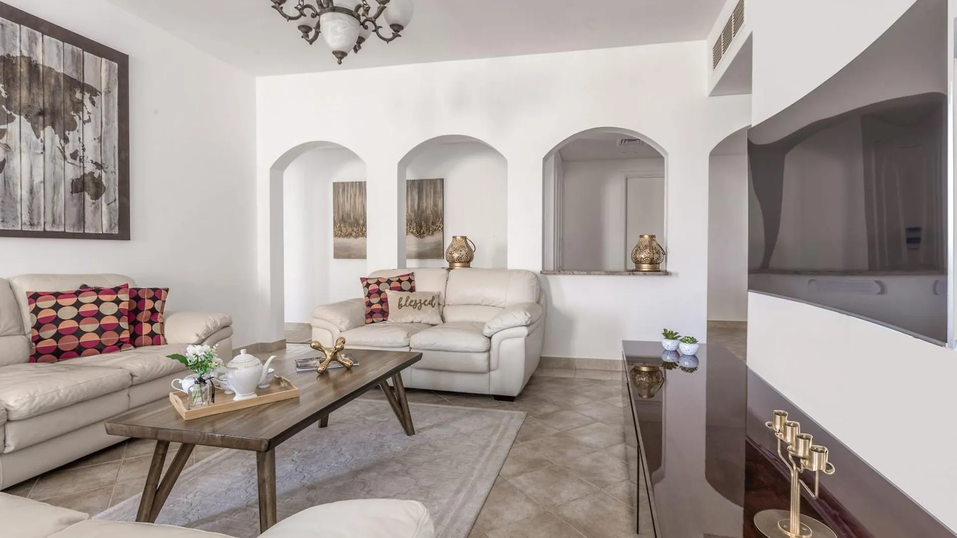 Frank Porter - Al Badia 2 Apartment Dubai United Arab Emirates